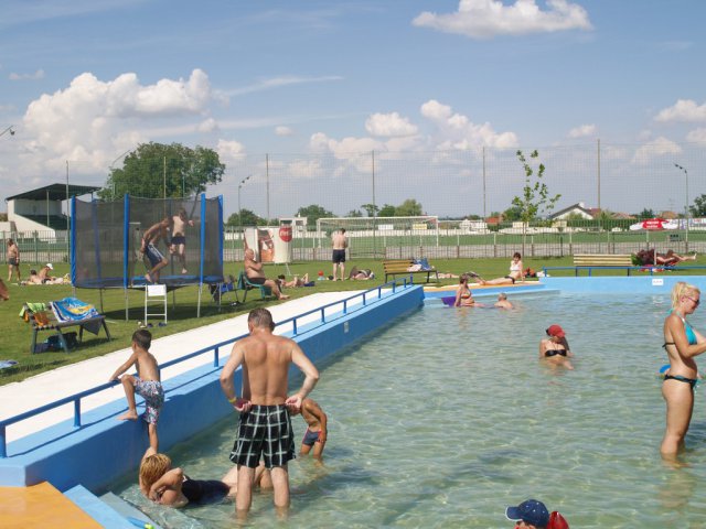 termalne-kupalisko-tvrdosovce-fotogaleria_0031